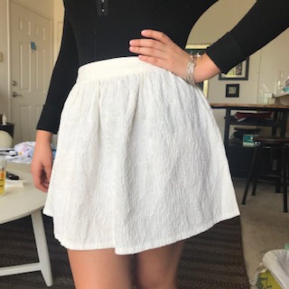 🐚White Skirt🐚